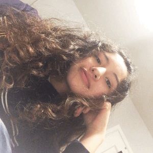 Meet your Posher, Noemi